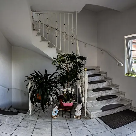 게스트하우스 Schlossblick 3*