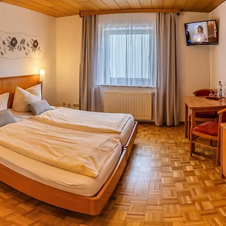 Schlossblick 게스트하우스 3*